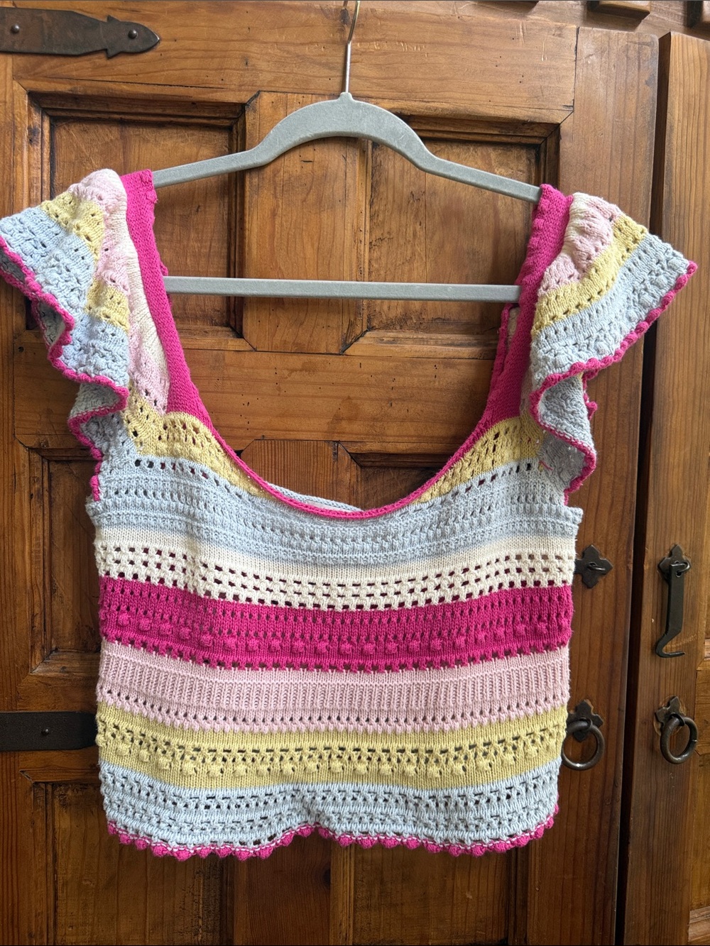 Sincerely Jules sz M Crochet Ruffle Sleeve Tank Top in Pink & Pastel Stripes